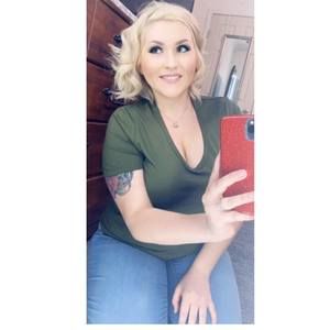 Meet your Posher, Brittney